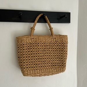 Hat Attack Raffia Bag
